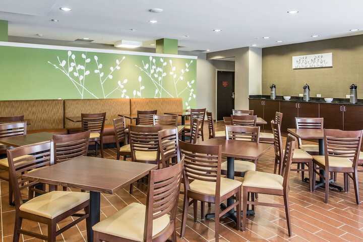 Sleep Inn & Suites Dayton South