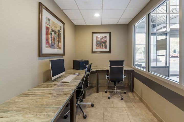 Business Center 48 of 48