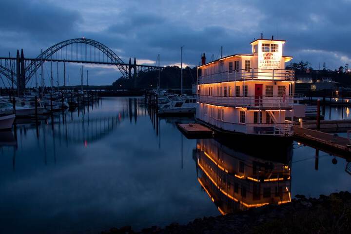 The Newport Belle