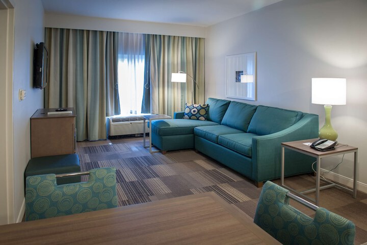 Room 41 of 63