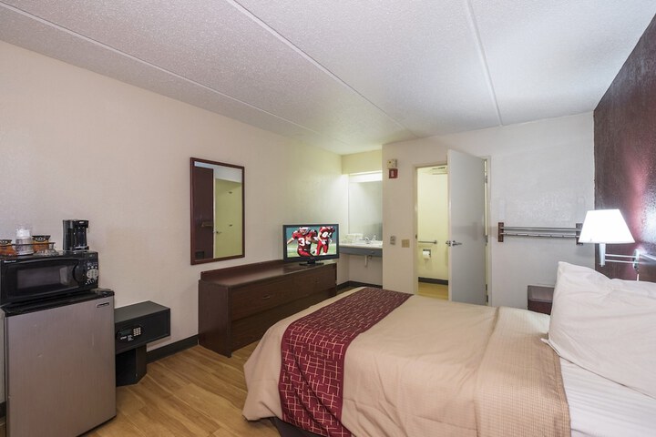 Room 12 of 22
