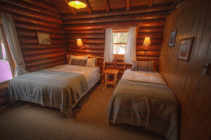 Room 196 of 229