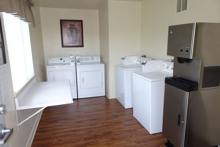 Laundry 70 of 72