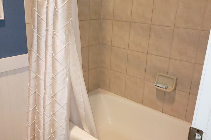The Avenue Inn and Spa
