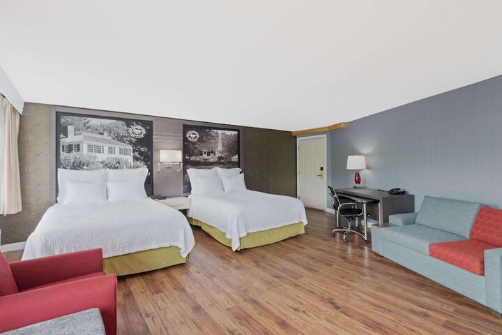 Room 50 of 58