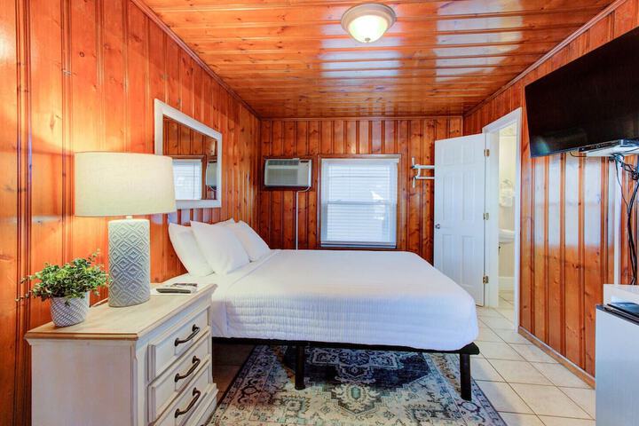 Room 40 of 51