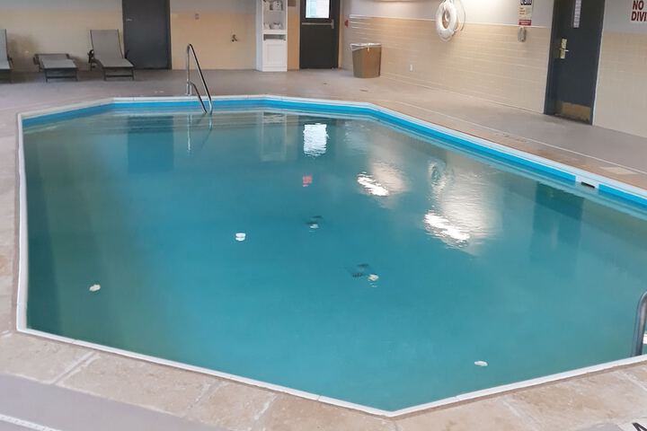 Pool 6 of 34