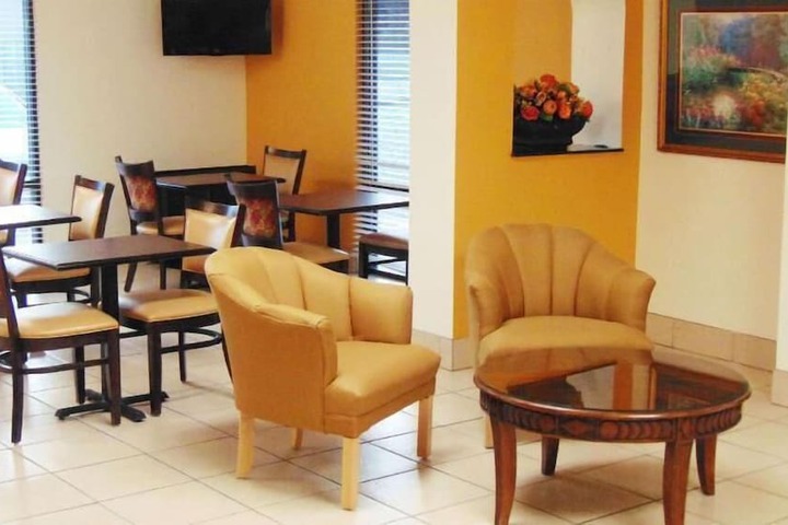 Hotel Interior 12 of 31