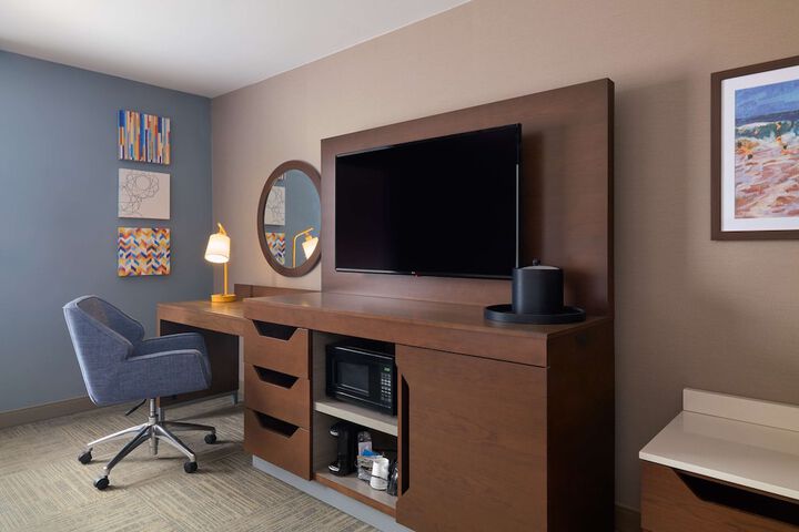 Room 10 of 41