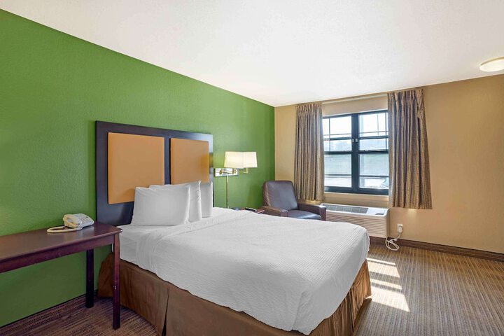 Room 20 of 31