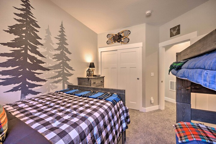 Woodland Park Escape: Licensed Hot Tub, Mtn Views