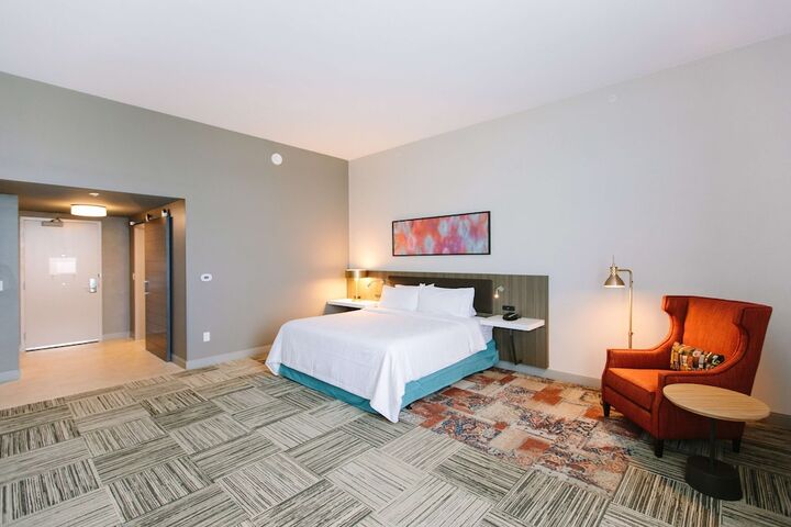 Room 26 of 47