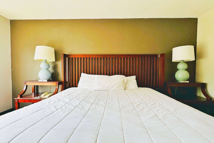 Room 41 of 111