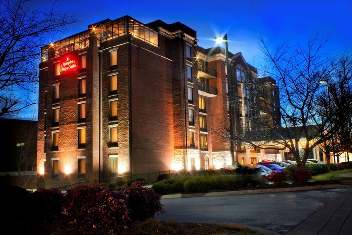 Hotel 4 of 52