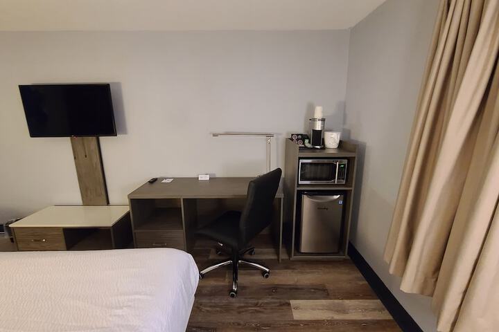 Room 22 of 53