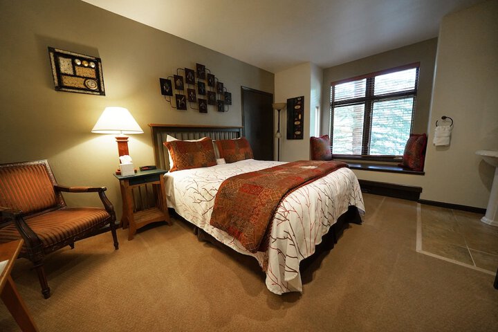 Frisco Inn on Galena Street
