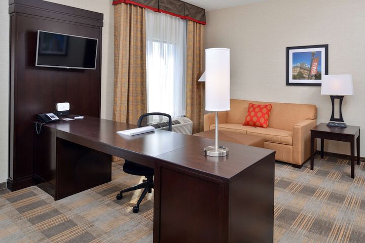 Room 10 of 41