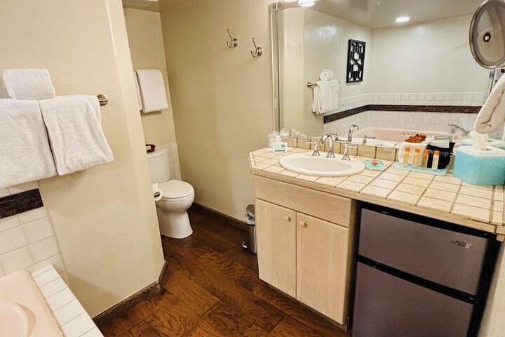 Room 95 of 285