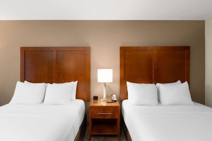 Wingate by Wyndham Clearfield