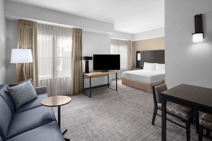 Room 35 of 44