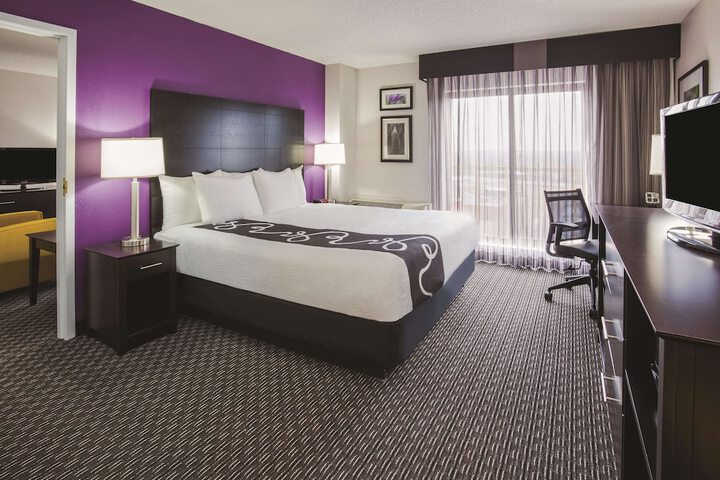 Room 34 of 58