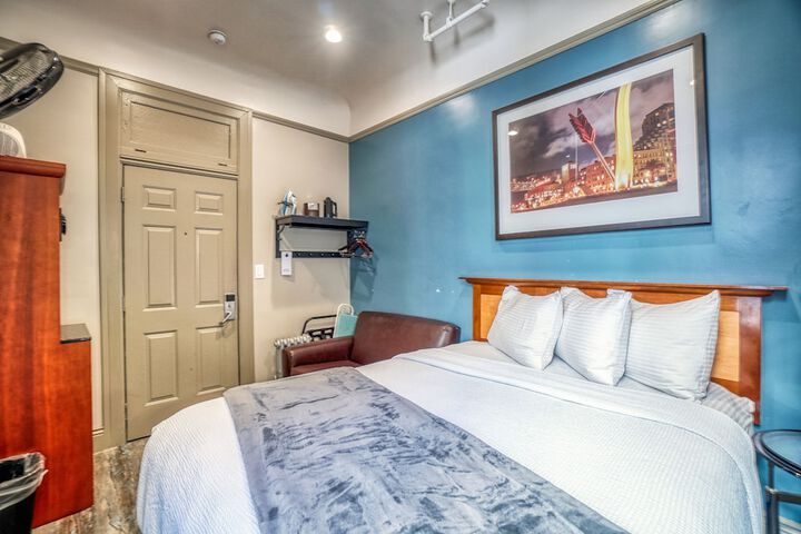 Room 89 of 115