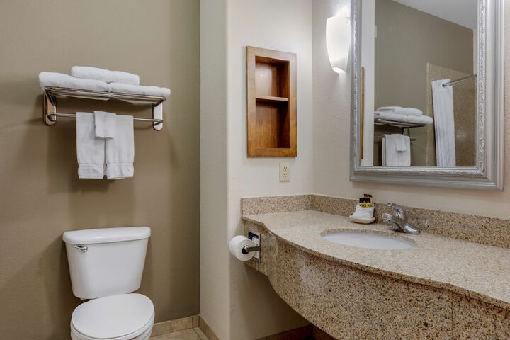 Room 18 of 27