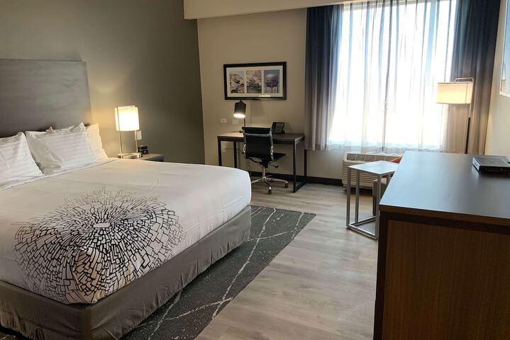 Room 29 of 46