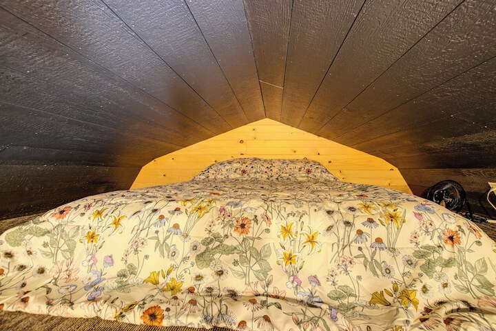 Montezuma Cabin Rental w / Fire Pit & Grill Access!
