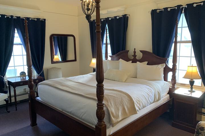 Room 31 of 71