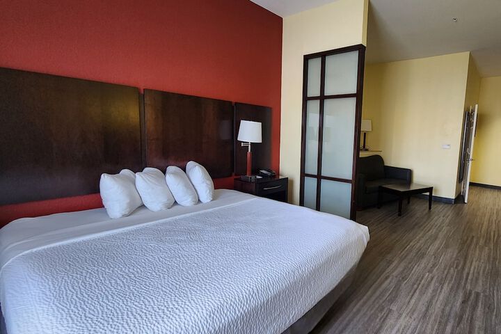 Room 19 of 32