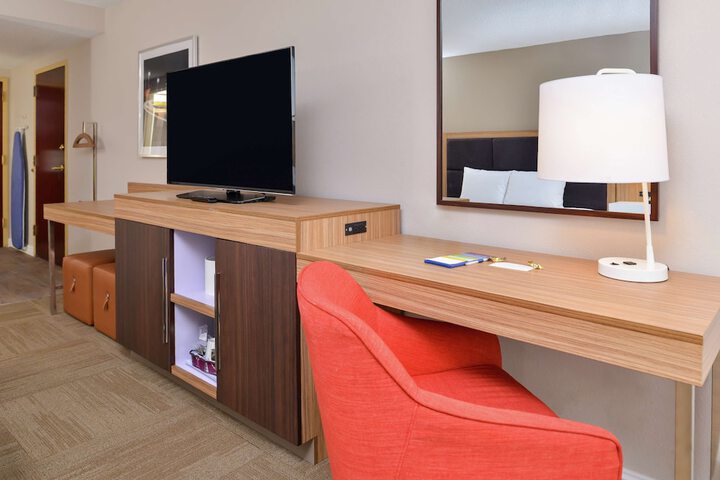 Hampton Inn Greensboro-East