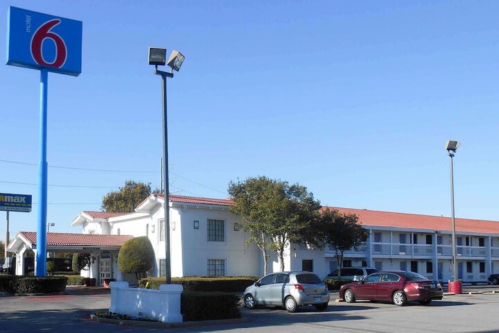 Motel 6 Garland TX - Northeast Dallas