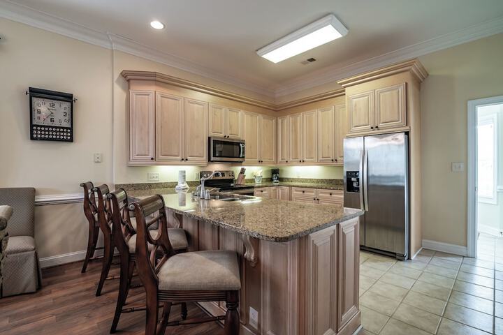 Litchfield Beach & Golf Resort