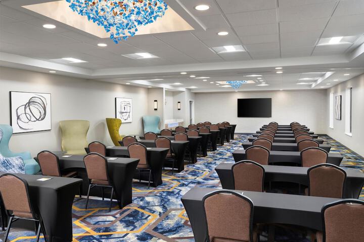 Hampton Inn & Suites Dallas-DFW ARPT W-SH 183 Hurst