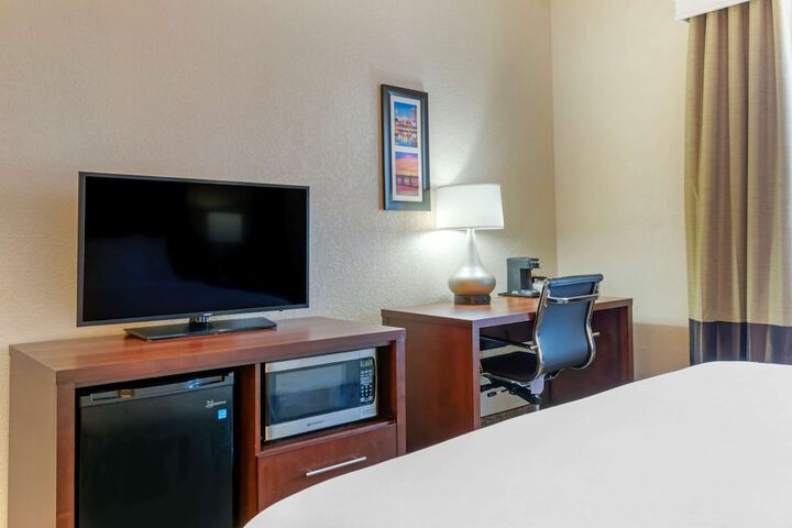 Room 18 of 40