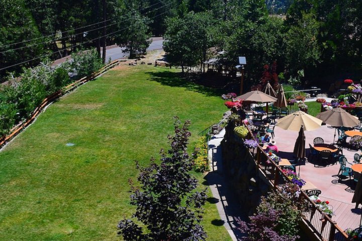Callahans Mountain Lodge