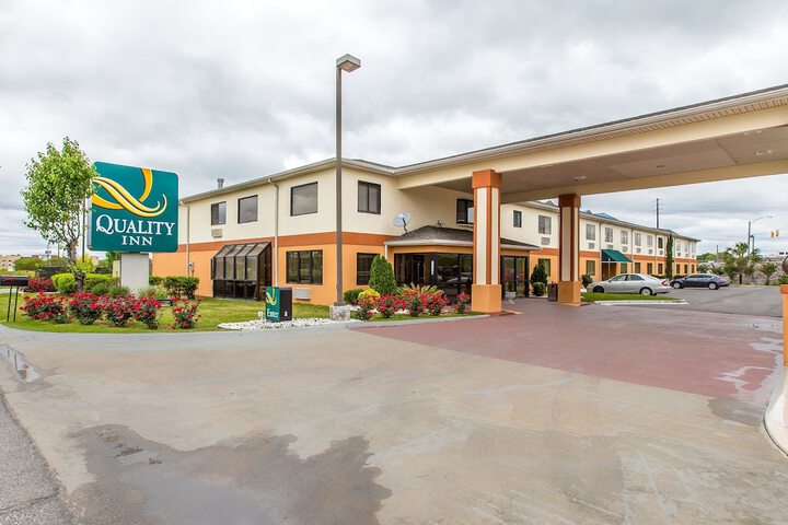 Hotel 2 of 24