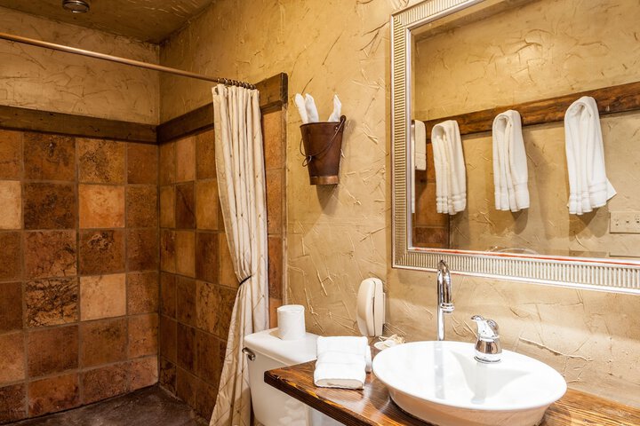 The Inn at Leola Village a Historic Hotel of America