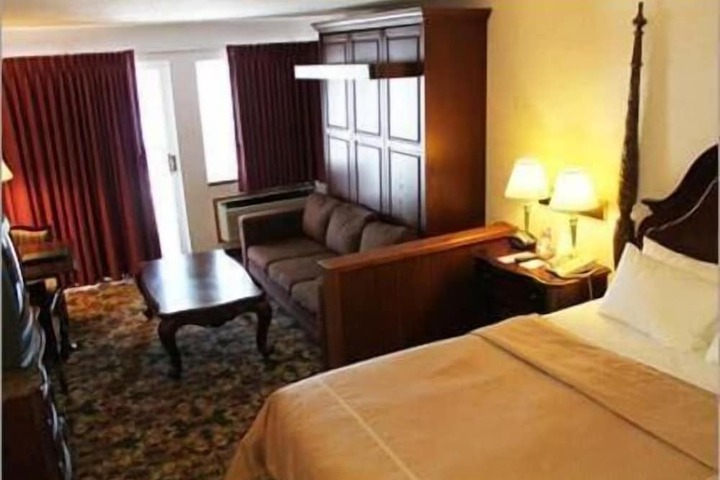 Room 39 of 55