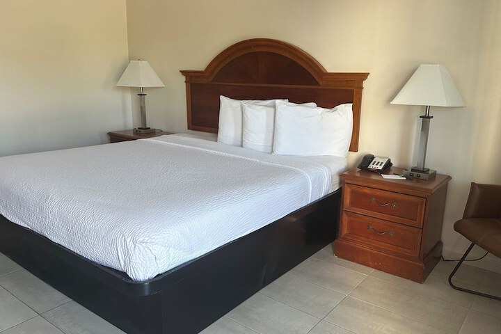 Carom Inn Denham Springs-Baton Rouge