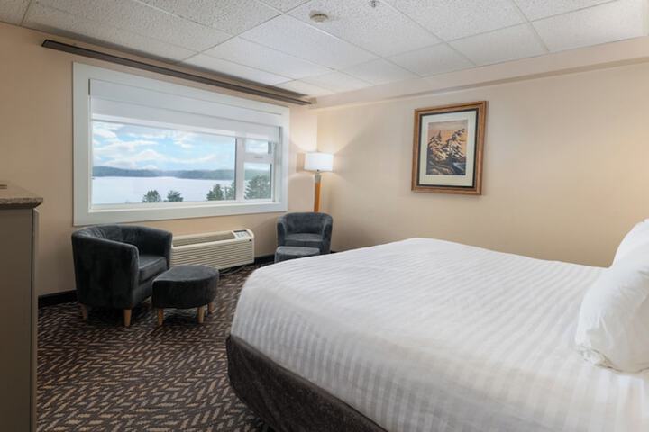 Prestige Oceanview Hotel Prince Rupert