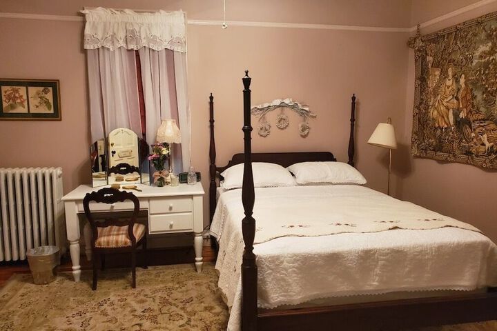 The Amberson House Bed & Breakfast