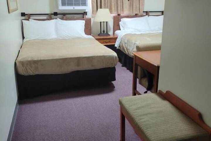 Lake Stop Resort
