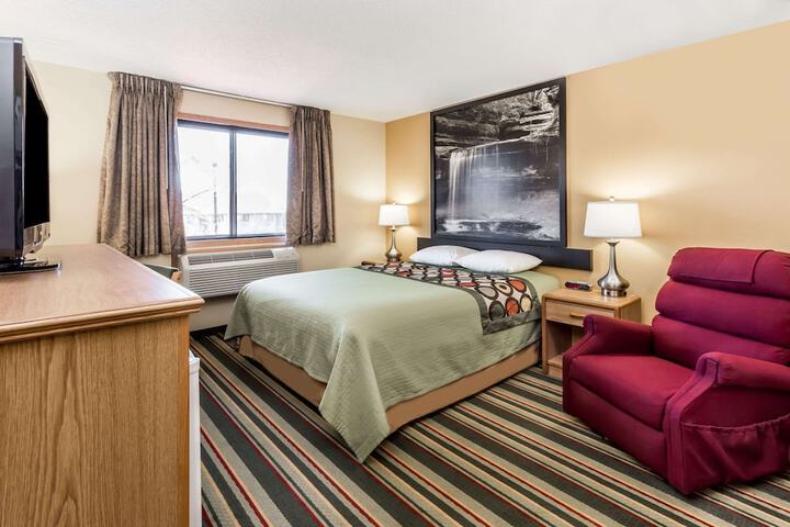 Room 41 of 45
