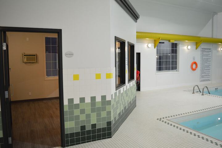 Pool 4 of 69