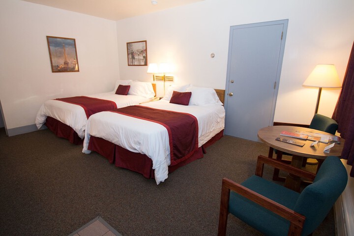 Room 6 of 20