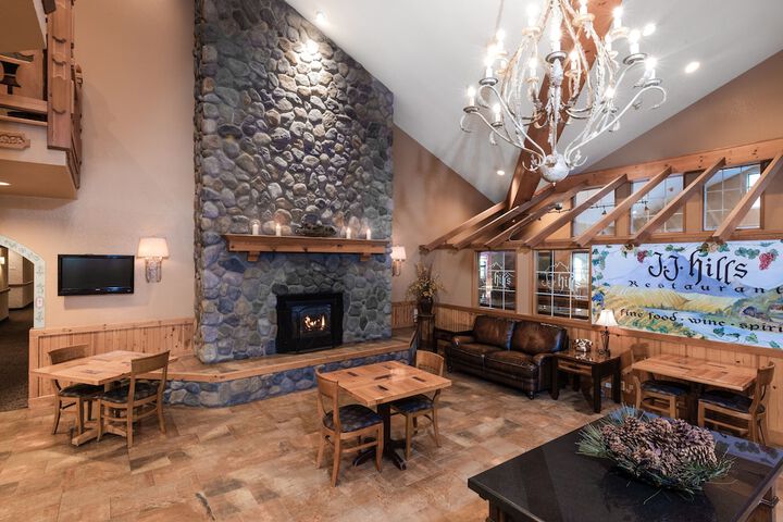 Icicle Village Resort