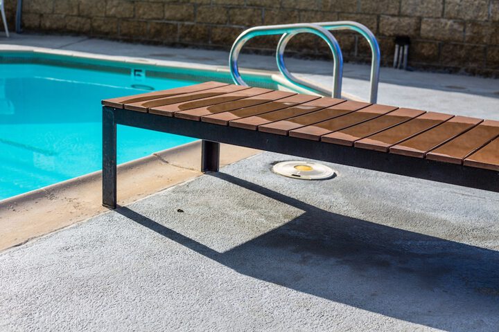 Pool 4 of 38