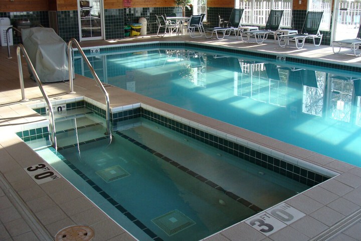 Pool 6 of 26